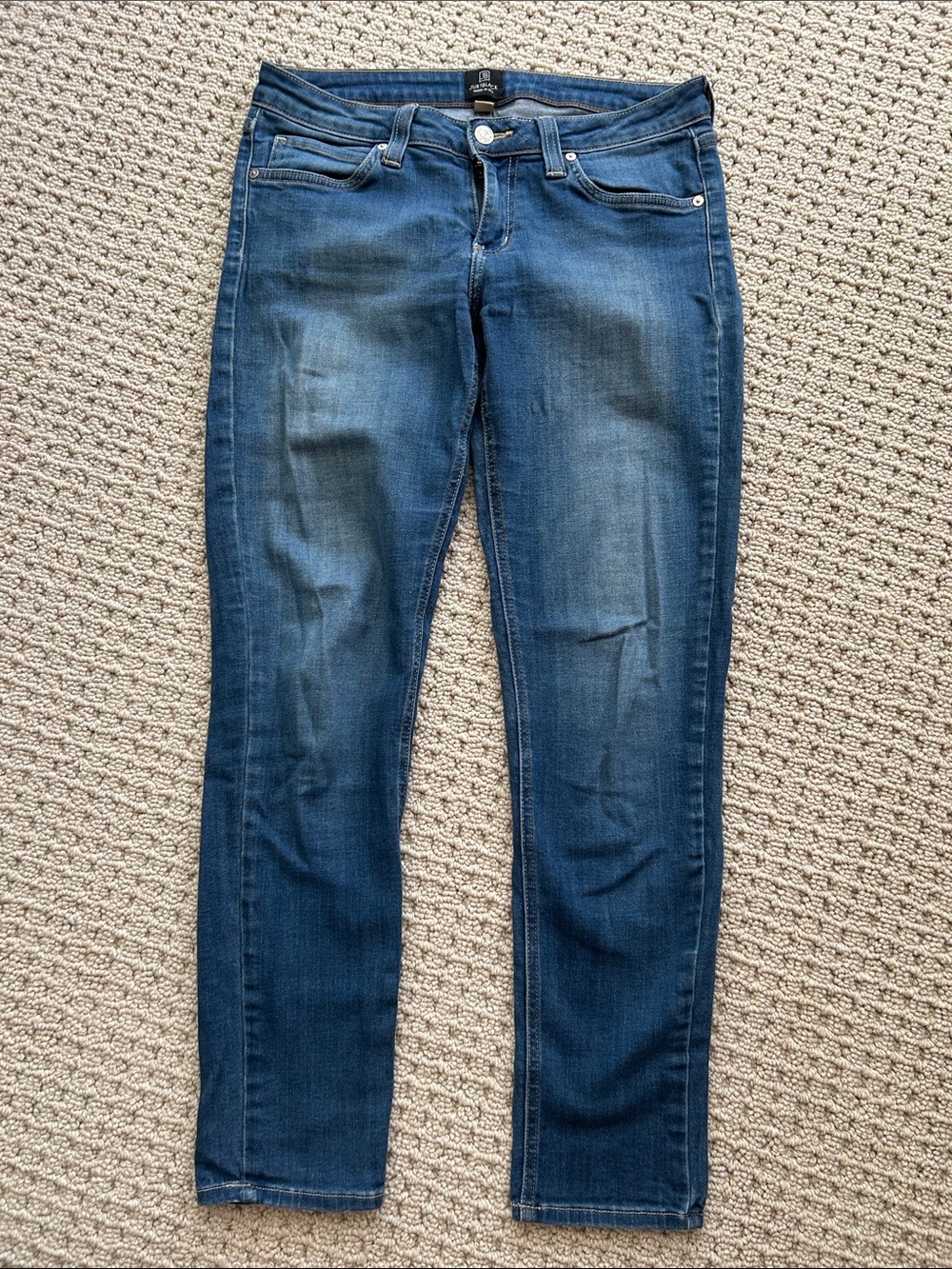 Just Black Women's medium Blue Skinny Jeans